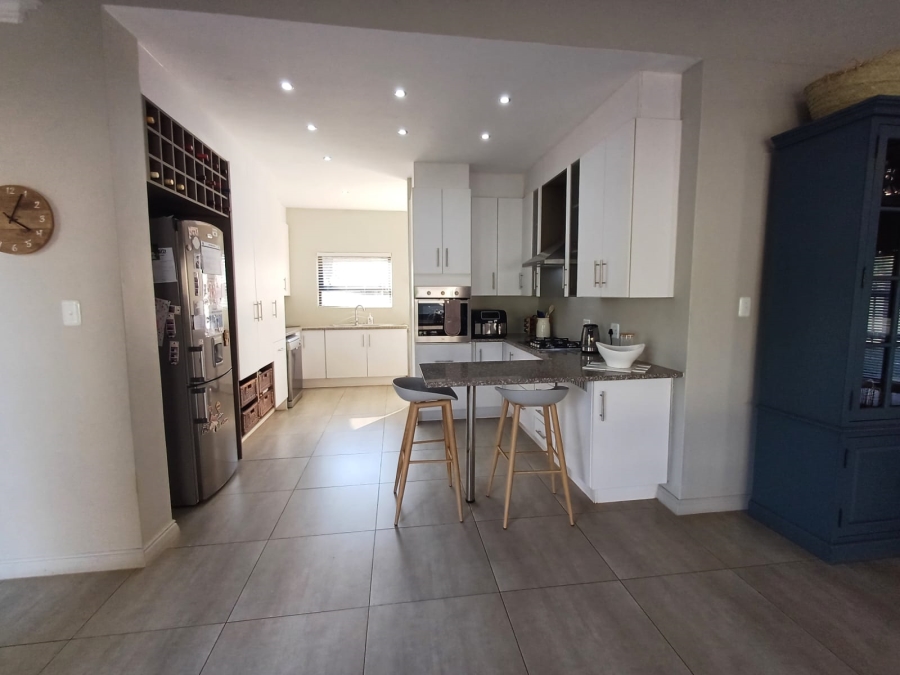 4 Bedroom Property for Sale in Leloko Lifestyle Estate North West